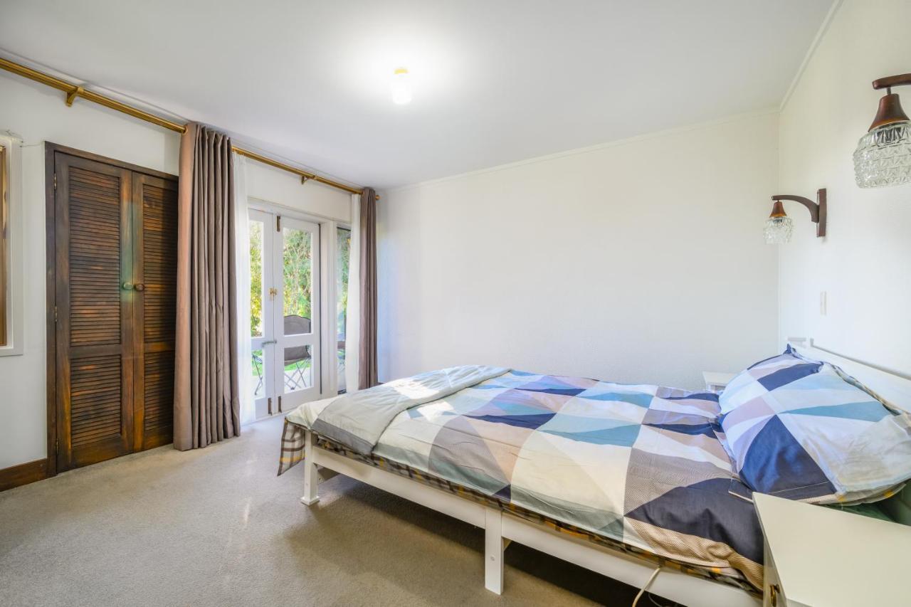Cosy Farm Cottage In Pukekohe Close To Town Centre Exterior foto